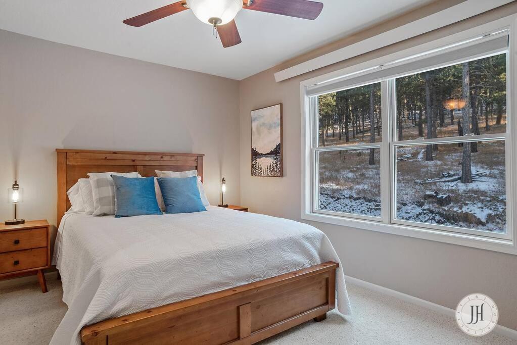 Elk Ridge Fire Place Custer Exteriör bild