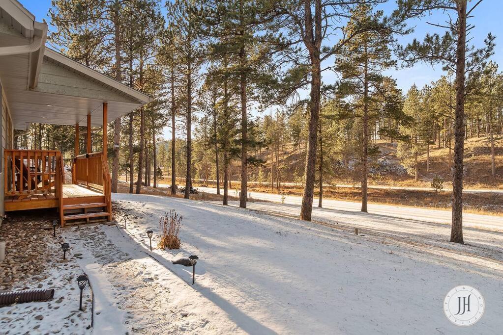 Elk Ridge Fire Place Custer Exteriör bild